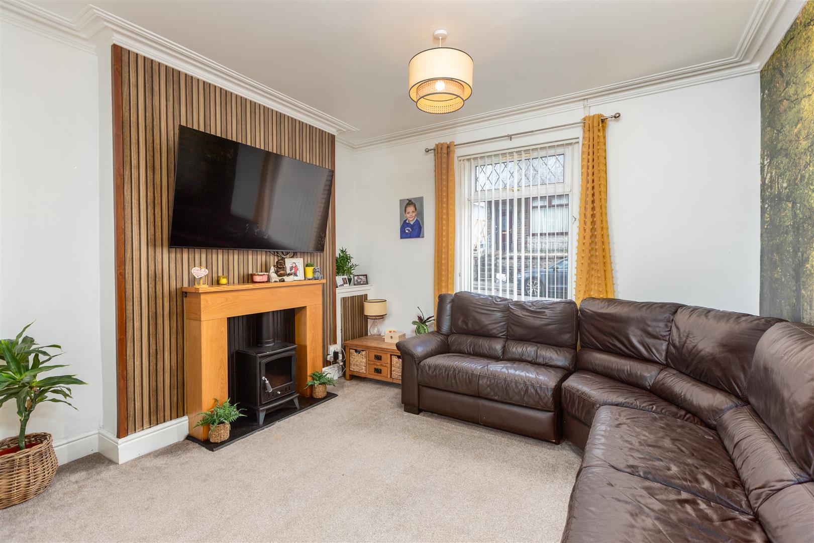 Middle Road, Cwmbwrla, Swansea, SA5 8HE